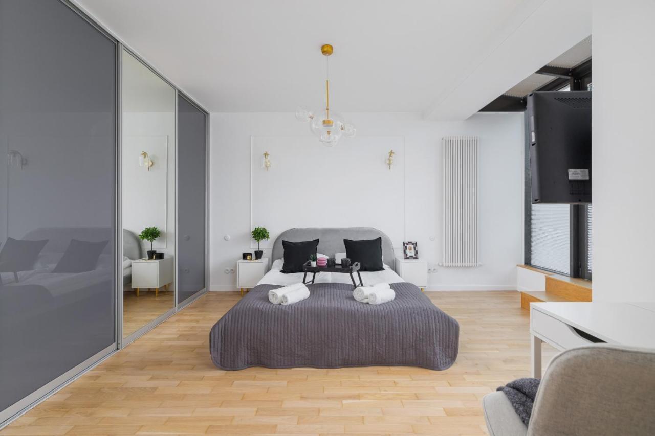 Politechnika Krakowska Apartment By Renters Prestige Bagian luar foto