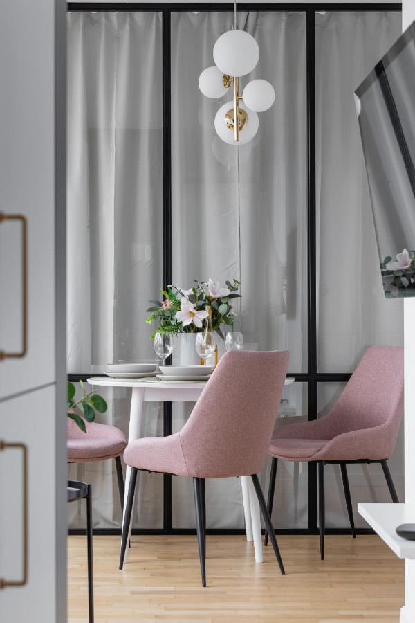 Politechnika Krakowska Apartment By Renters Prestige Bagian luar foto