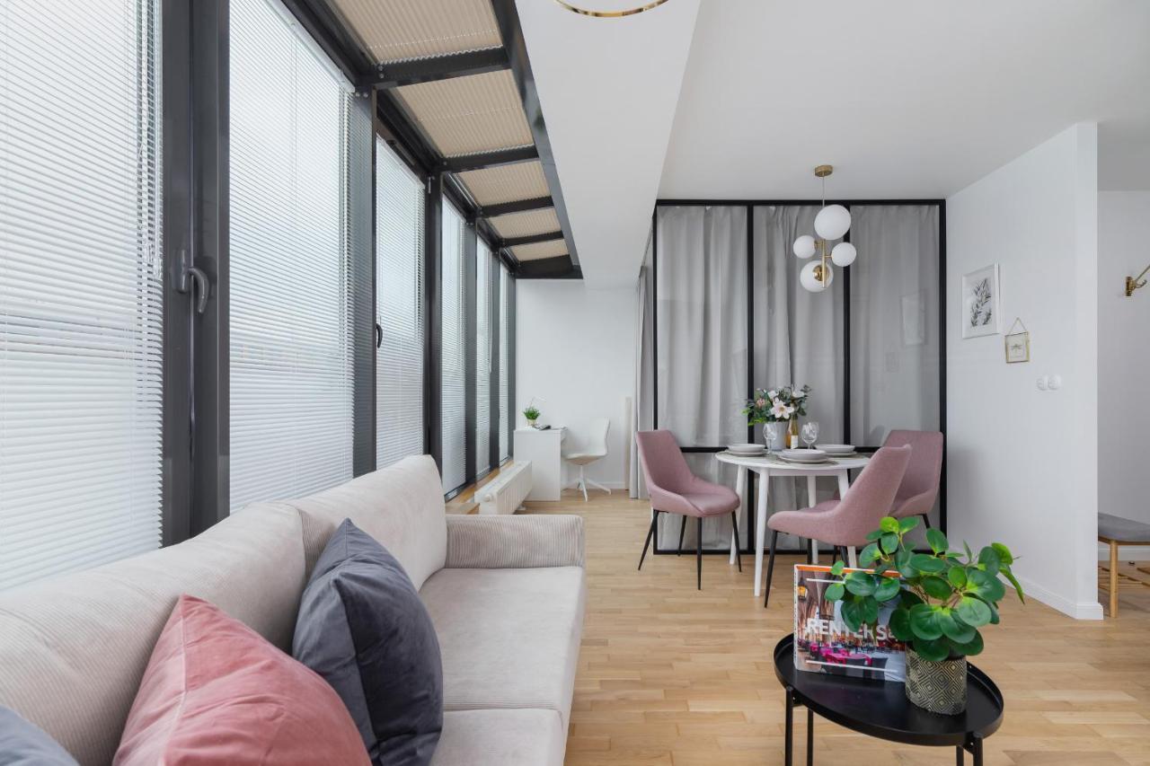 Politechnika Krakowska Apartment By Renters Prestige Bagian luar foto