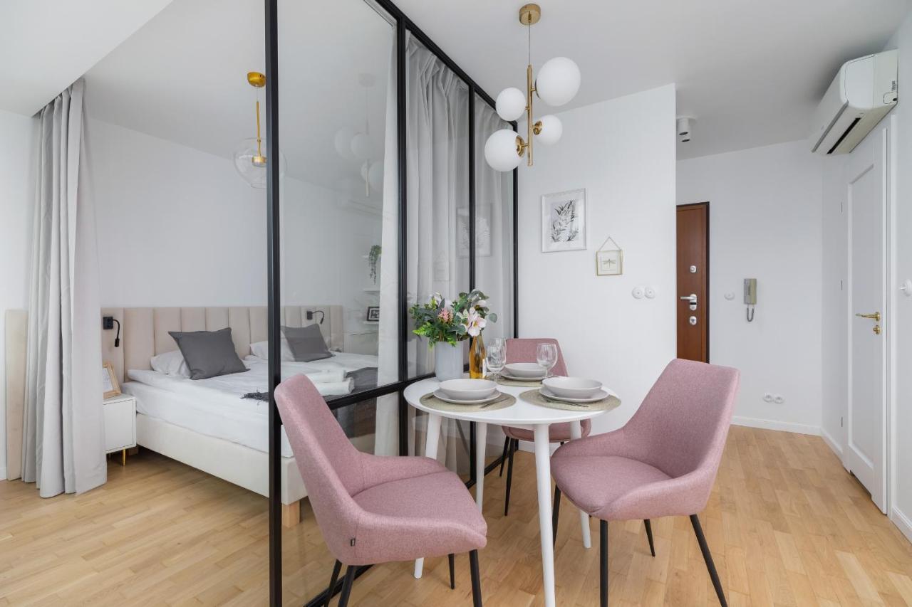 Politechnika Krakowska Apartment By Renters Prestige Bagian luar foto