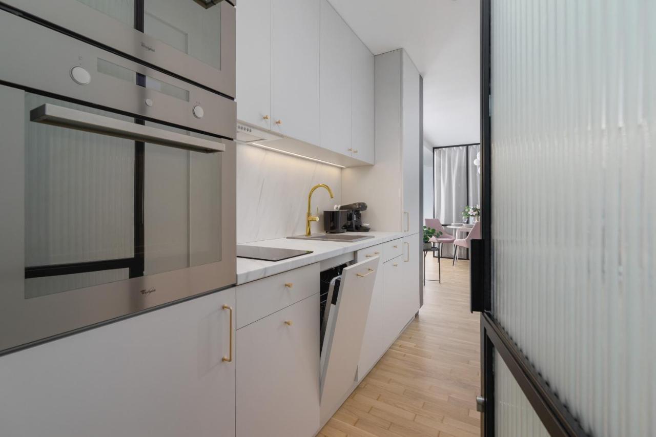 Politechnika Krakowska Apartment By Renters Prestige Bagian luar foto