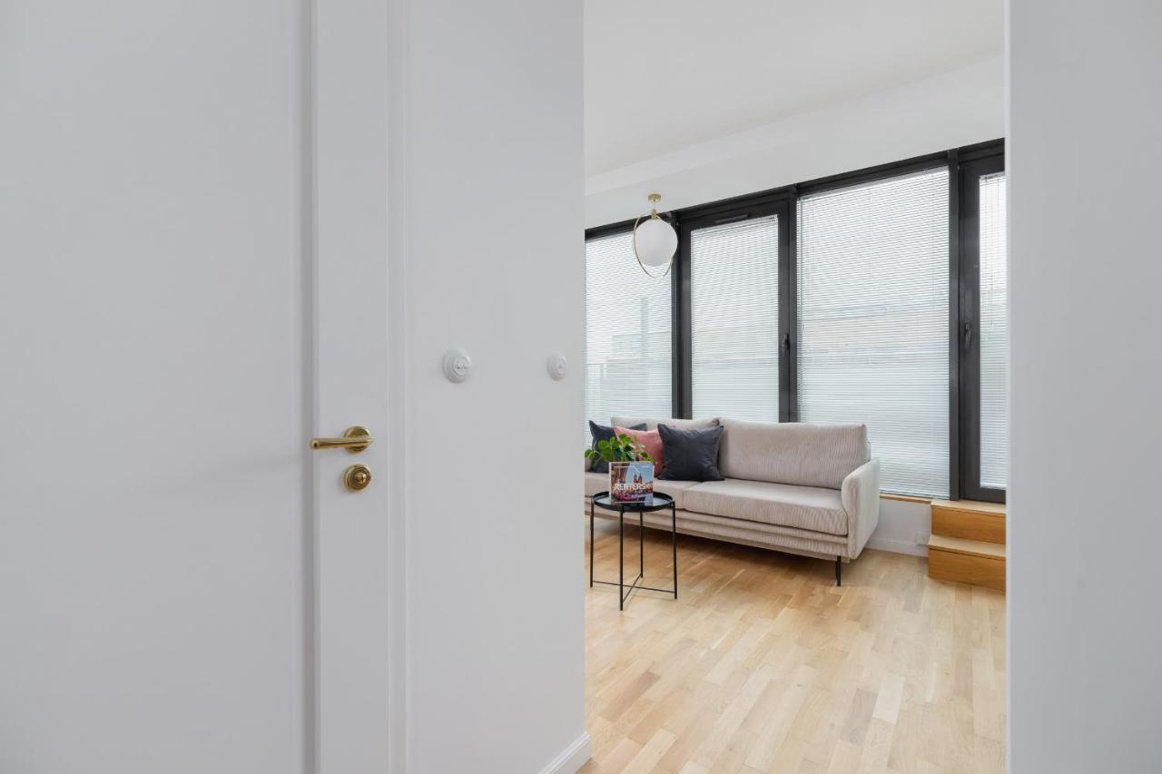 Politechnika Krakowska Apartment By Renters Prestige Bagian luar foto